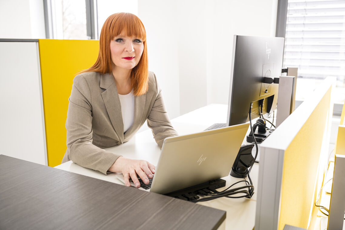 karriere-mitarbeiterstimmen-anke-header-neu.png.jpg karriere-mitarbeiterstimmen-anke-header-neu.png.jpg