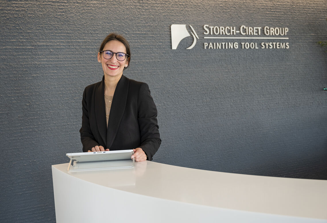 karriere-mitarbeiterstimmen-vanessa-header.jpg karriere-mitarbeiterstimmen-vanessa-header.jpg
