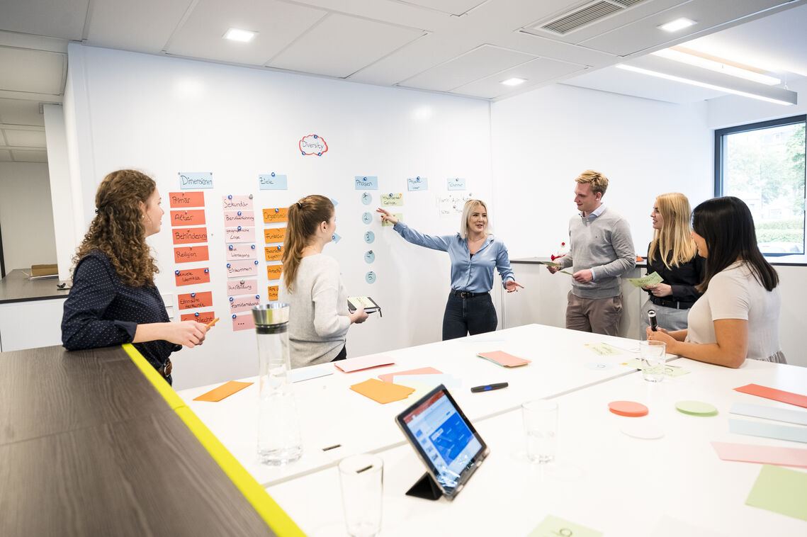 karriere-unsere-ausbildung-1.jpg karriere-unsere-ausbildung-1.jpg