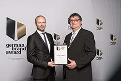 color-expert-german-brand-award-2017.jpg