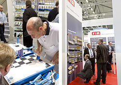 review_farbe2013_3.jpg