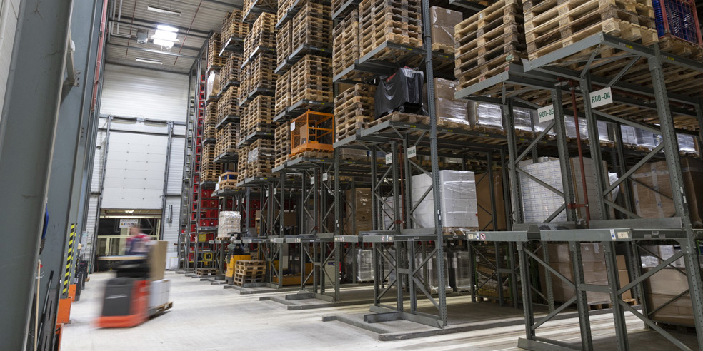 storch-ciret-logistik-vacha-2.jpg storch-ciret-logistik-vacha-2.jpg